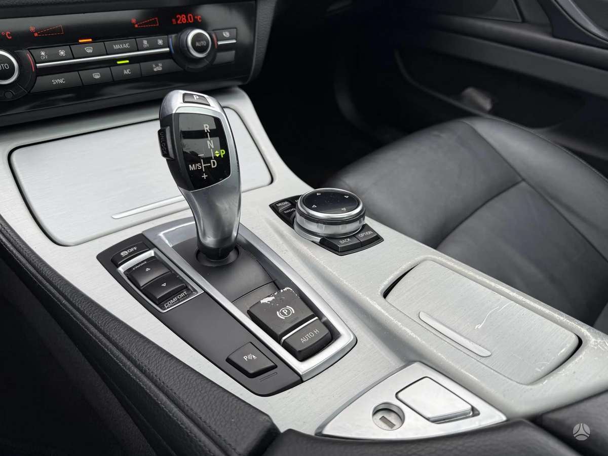 BMW 520 2014 — фото 15
