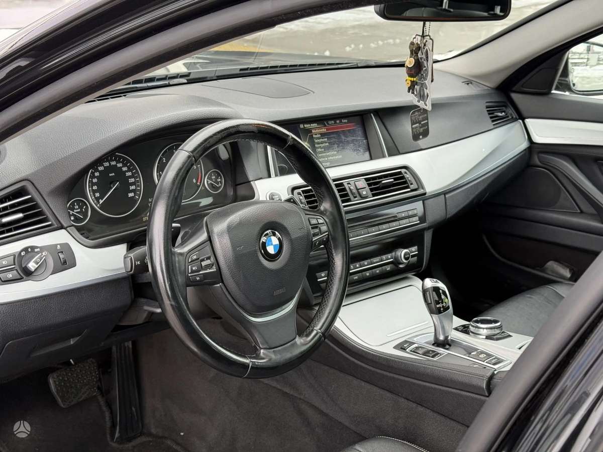BMW 520 2014 — фото 7