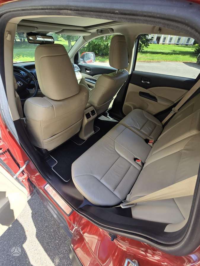 Honda CR-V 2012 — engine 2200 cm³, 150 HP (110kW)