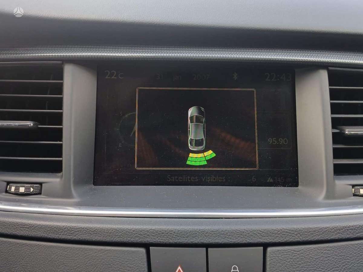 Peugeot 508 2012 — photo 13