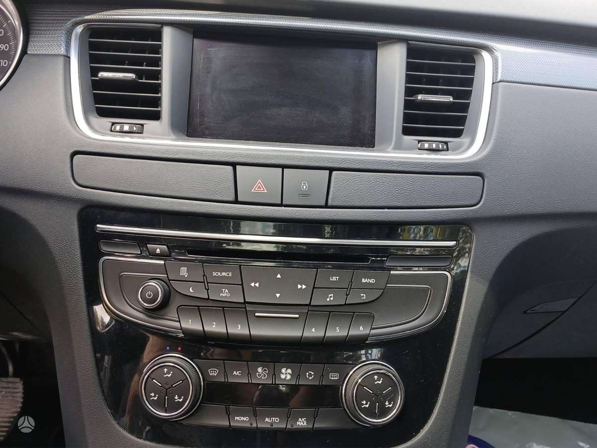 Peugeot 508 2012 — photo 14