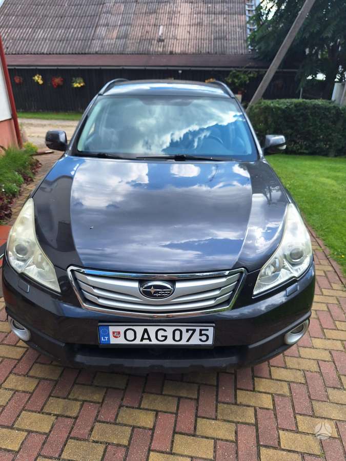 Subaru Outback, 2010