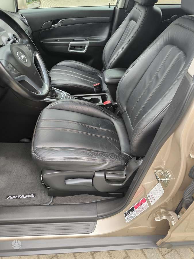 Opel Antara 2012 — photo 14