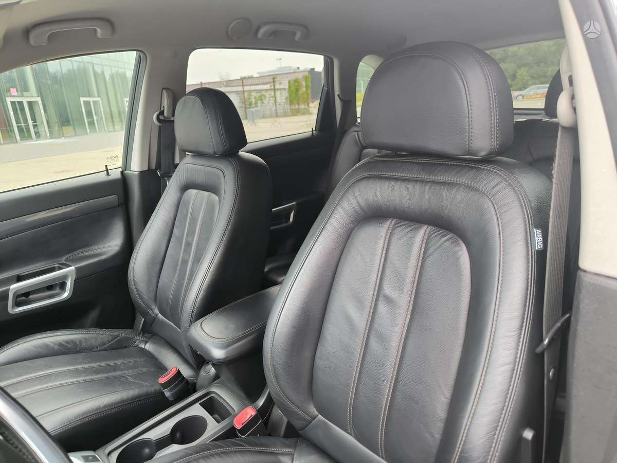 Opel Antara 2012 — photo 15