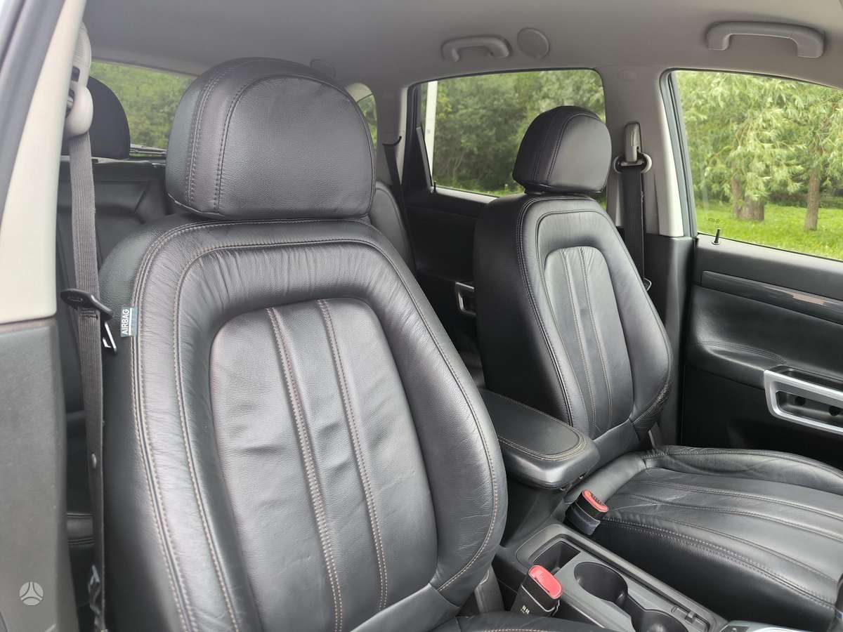 Opel Antara 2012 — photo 18