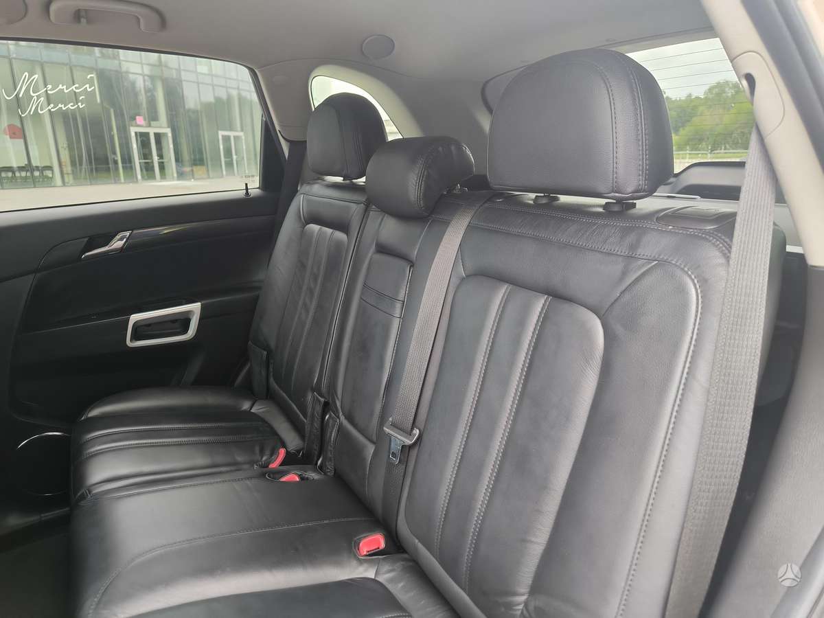 Opel Antara 2012 — photo 21