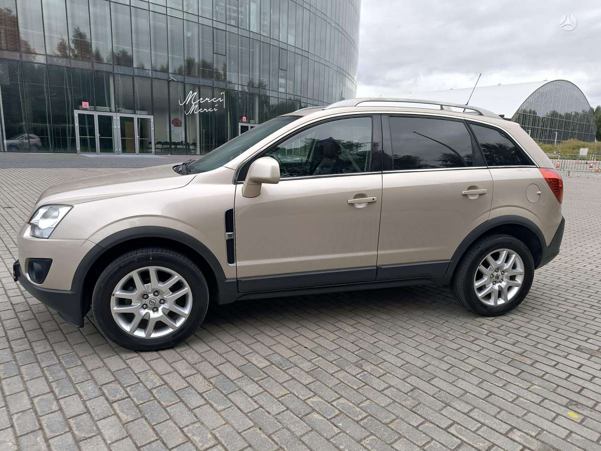 Opel Antara 2012 — photo 5