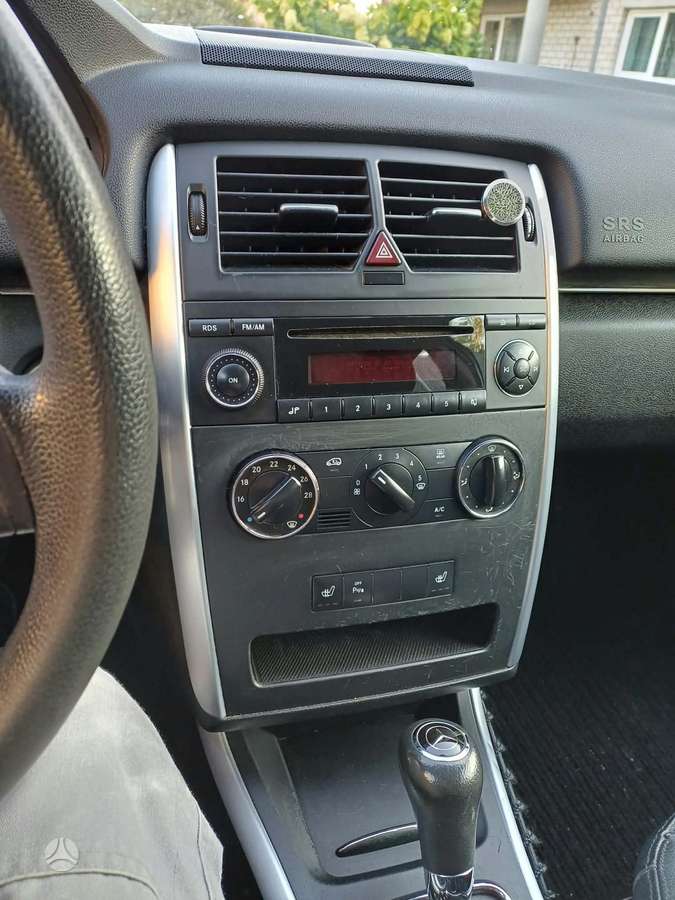 Mercedes-Benz B180 2006 — photo 14