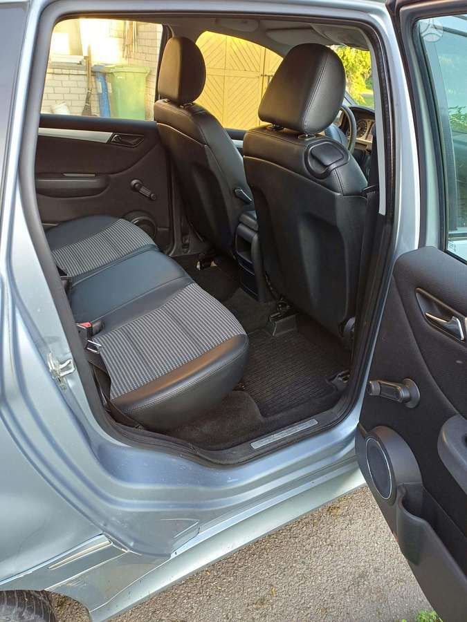 Mercedes-Benz B180 2006 — photo 6