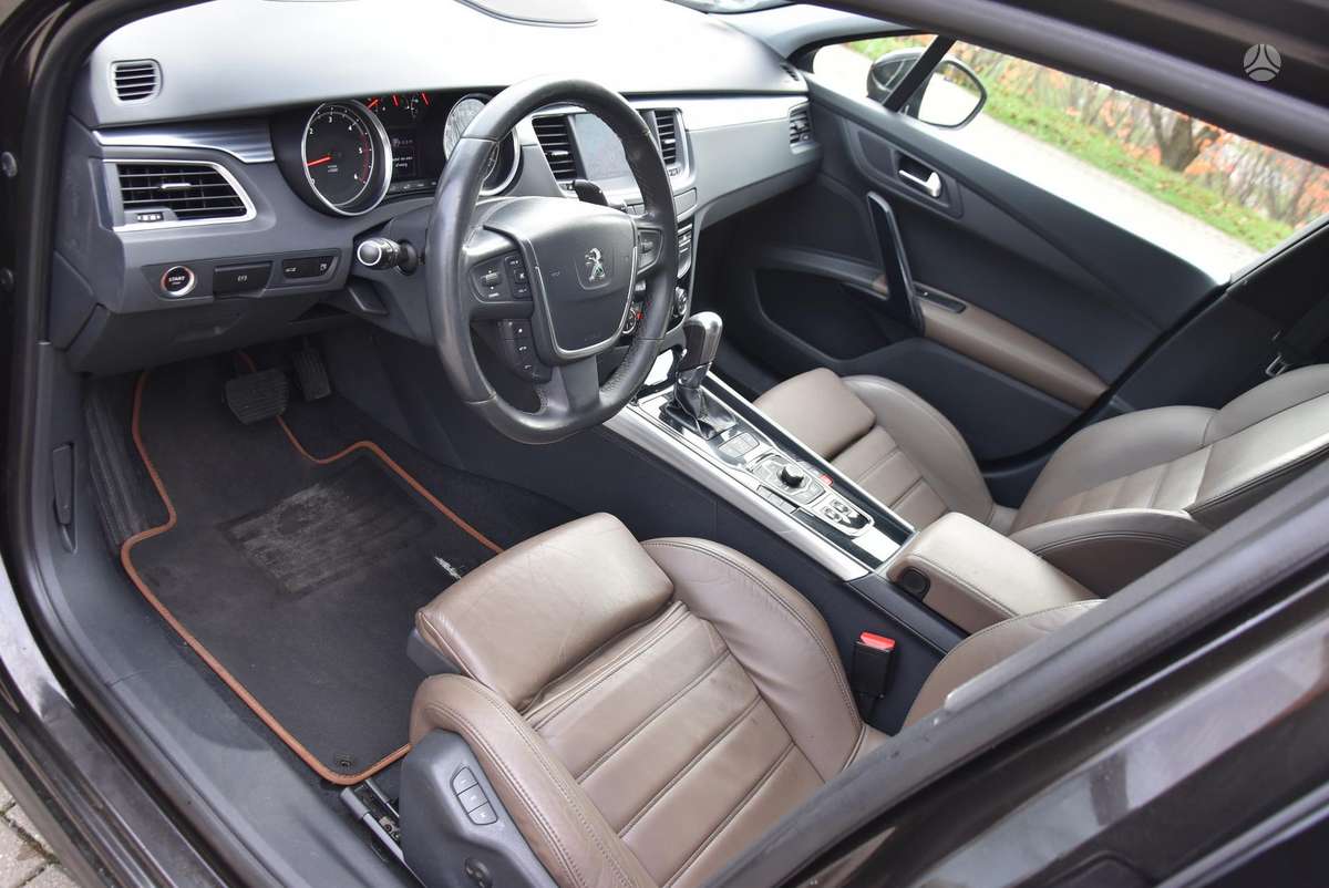 Peugeot 508 2011 — photo 13