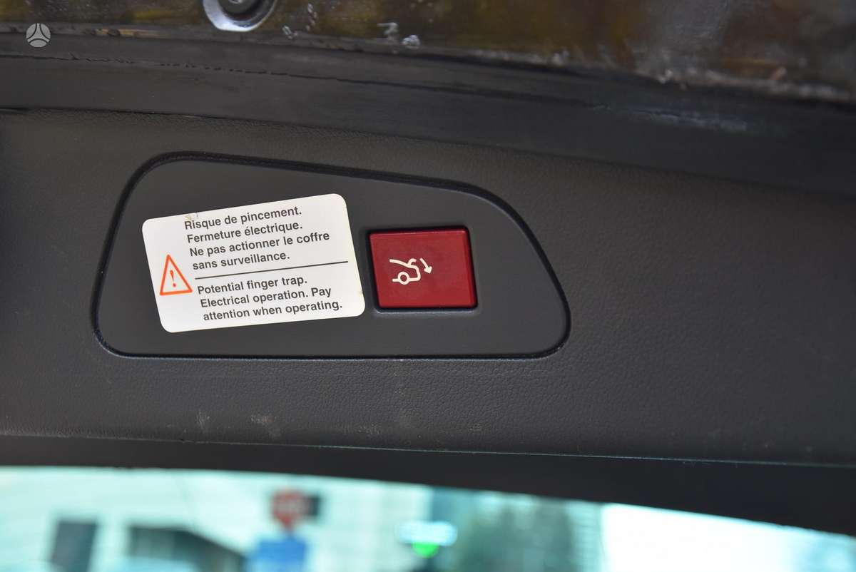 Peugeot 508 2011 — photo 15