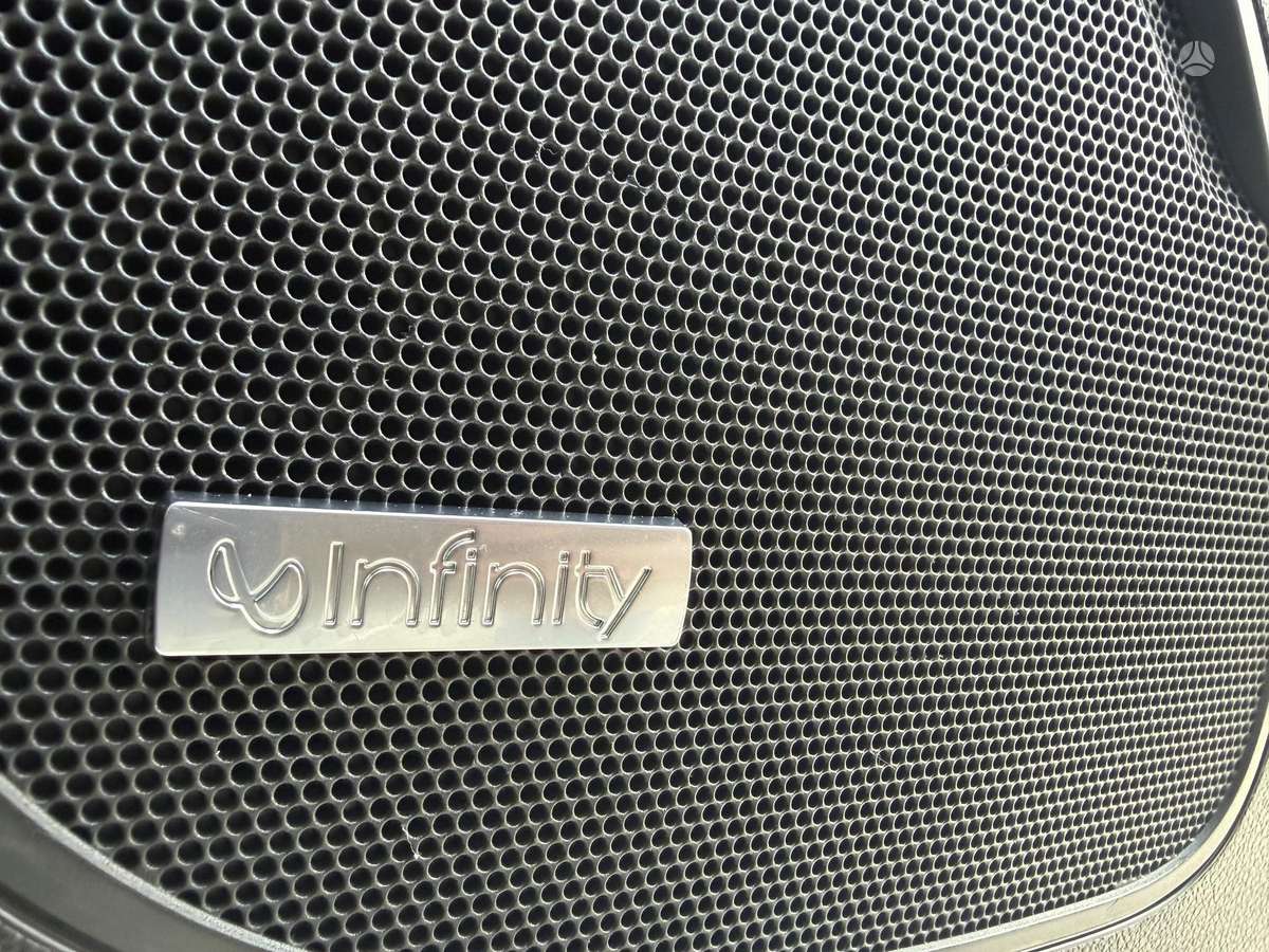 Opel Zafira 2015 — photo 11