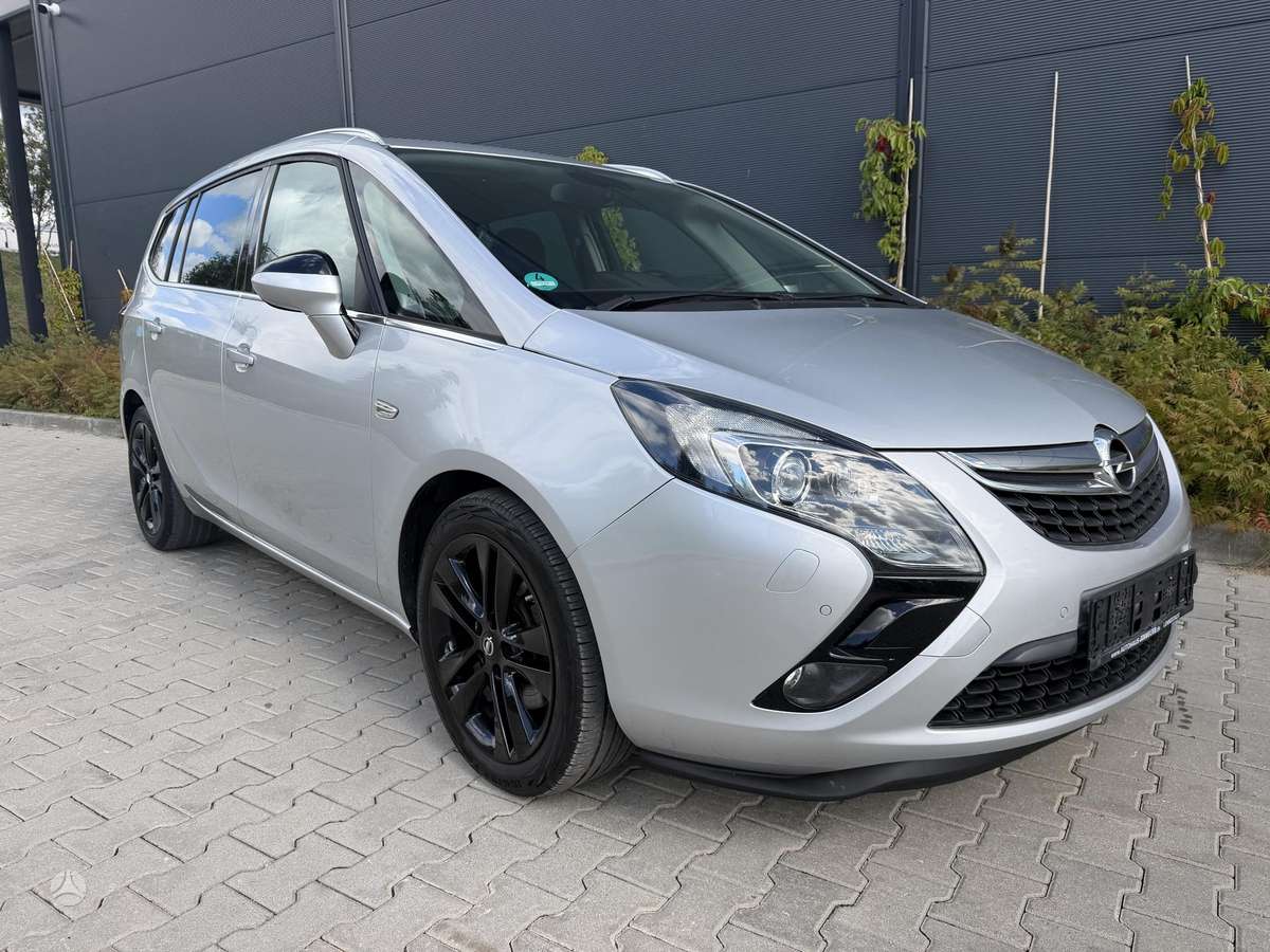 Opel Zafira 2015 — photo 5