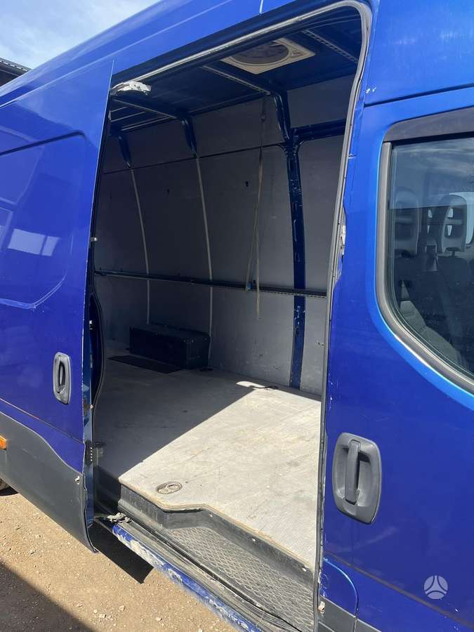 Iveco Daily 2014 — photo 9