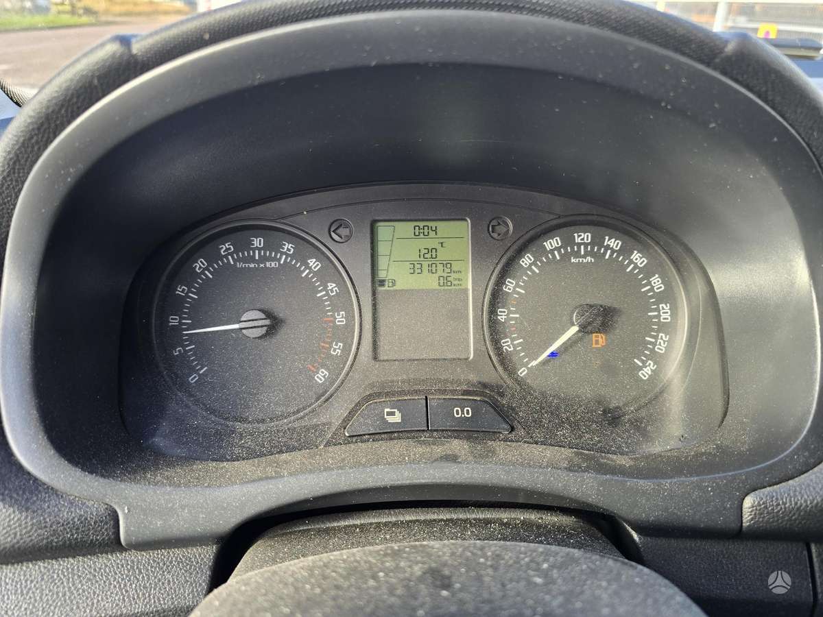 Skoda Roomster 2014 — photo 10