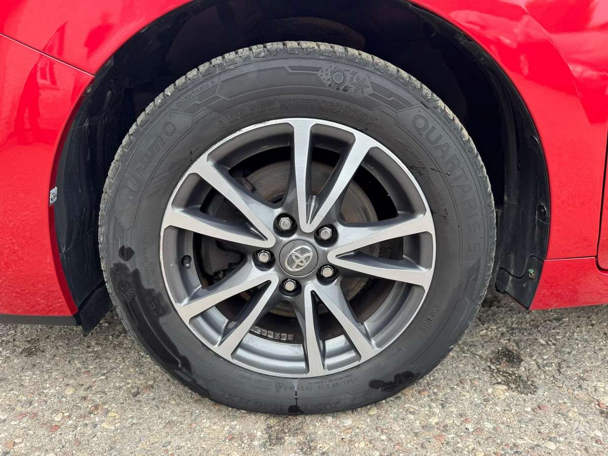 Toyota Verso 2013 — photo 18