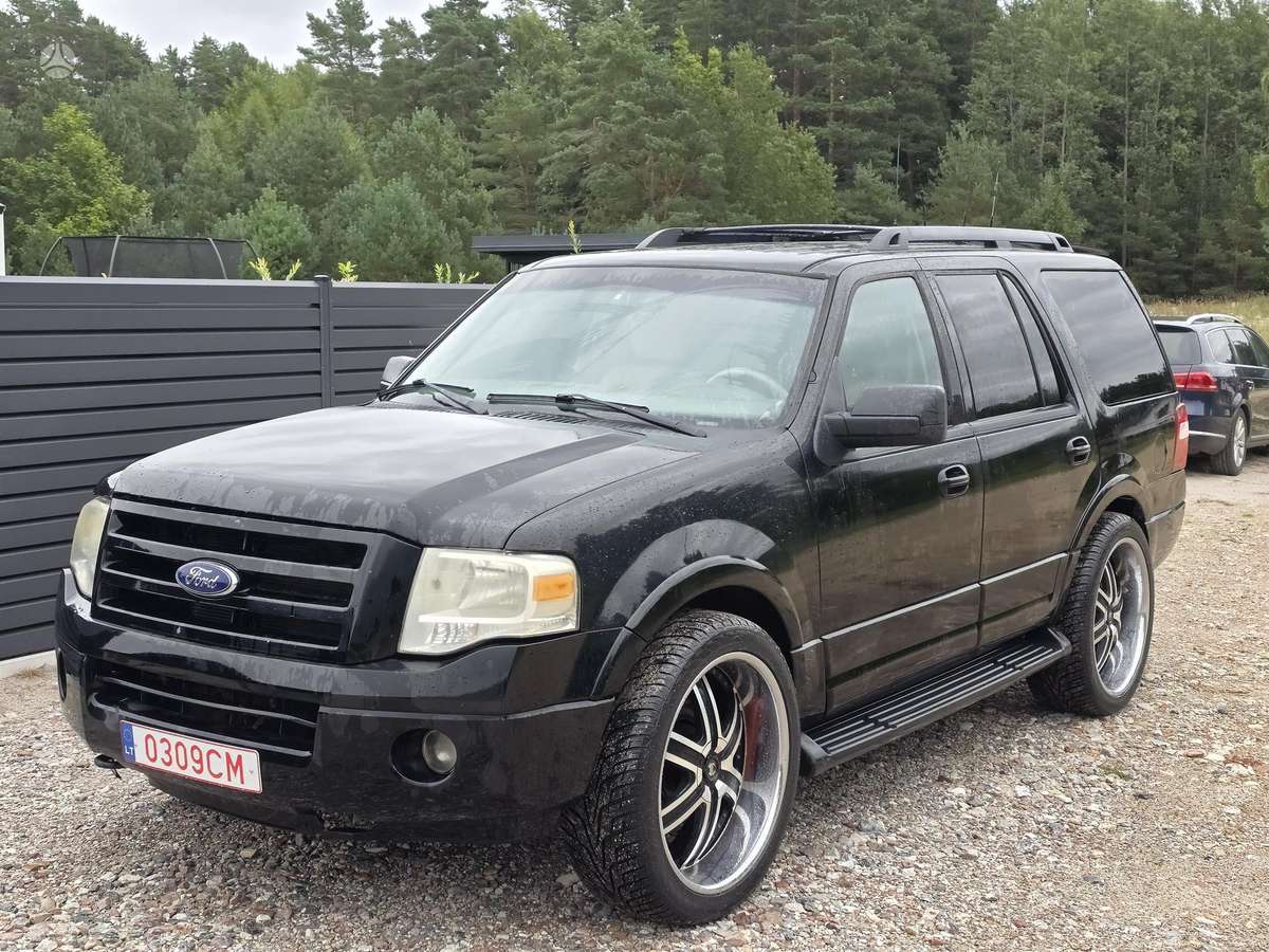 Ford Expedition 2009 — engine 5400 cm³