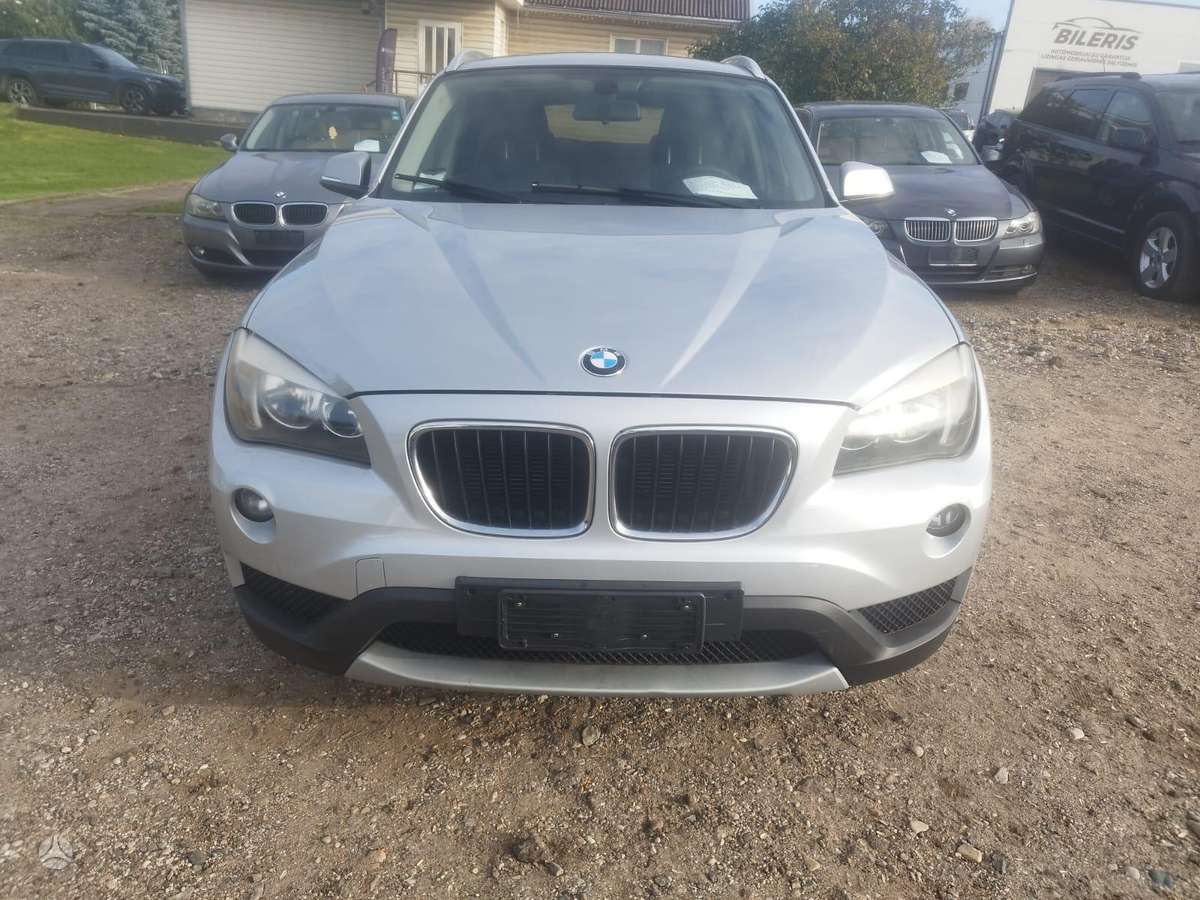 BMW X1 2013 — interior