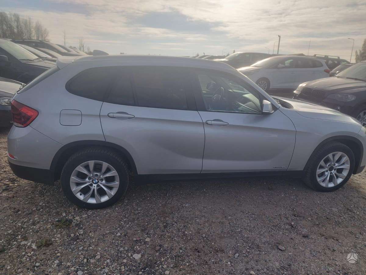 BMW X1 2013 — photo 5
