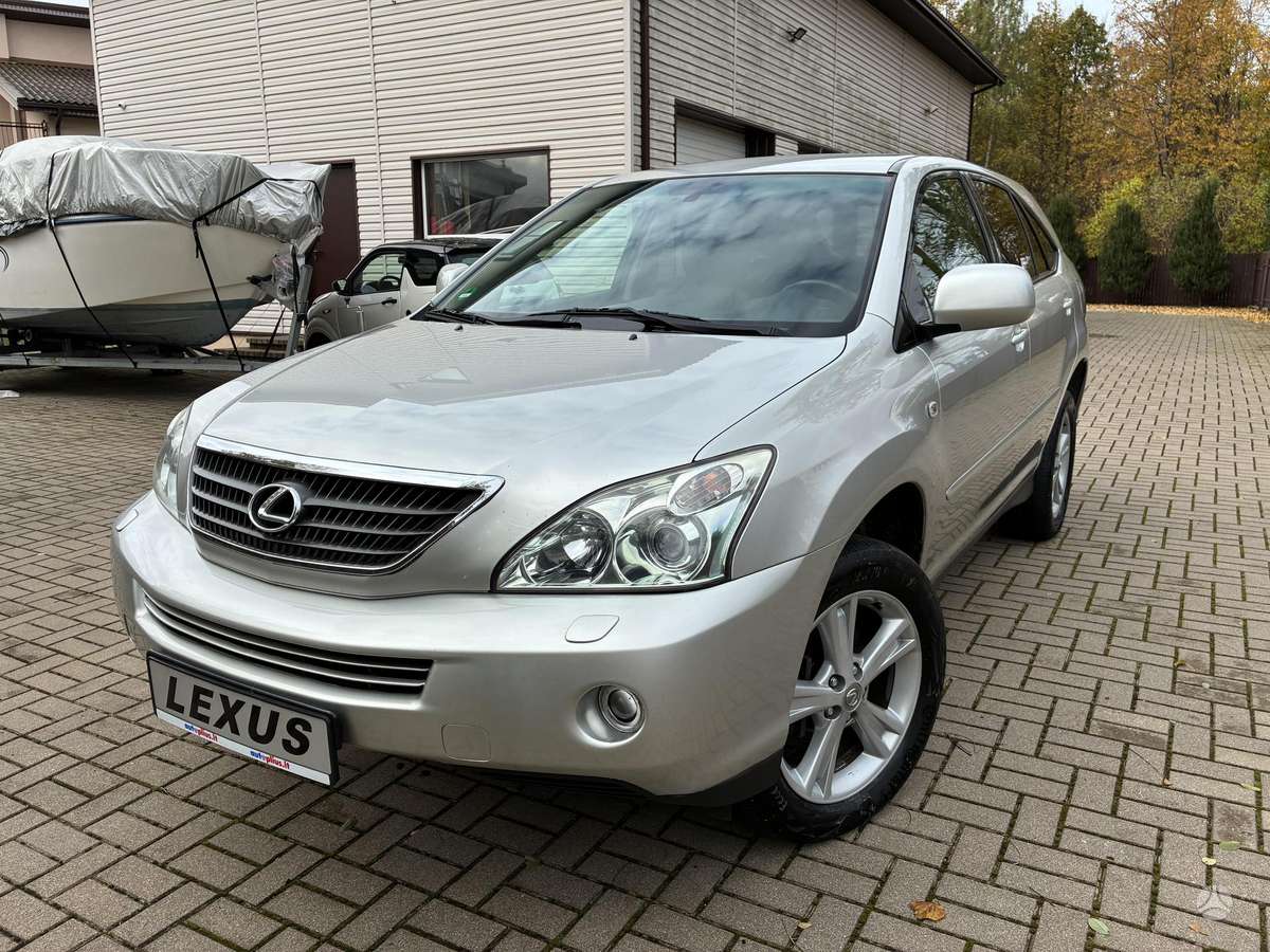 Lexus RX 2006 — салон