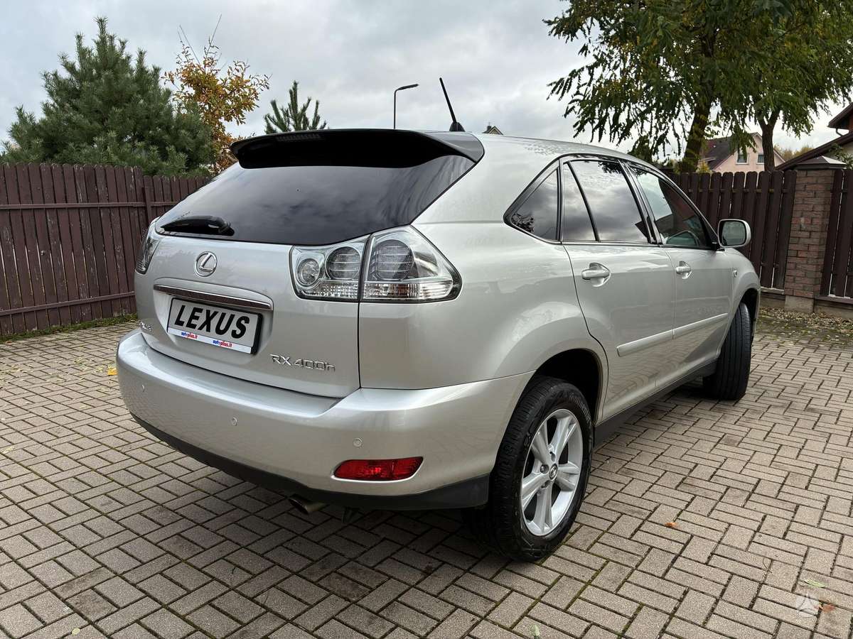 Lexus RX 2006 — двигун 3311 cm³, 211 HP (155kW)
