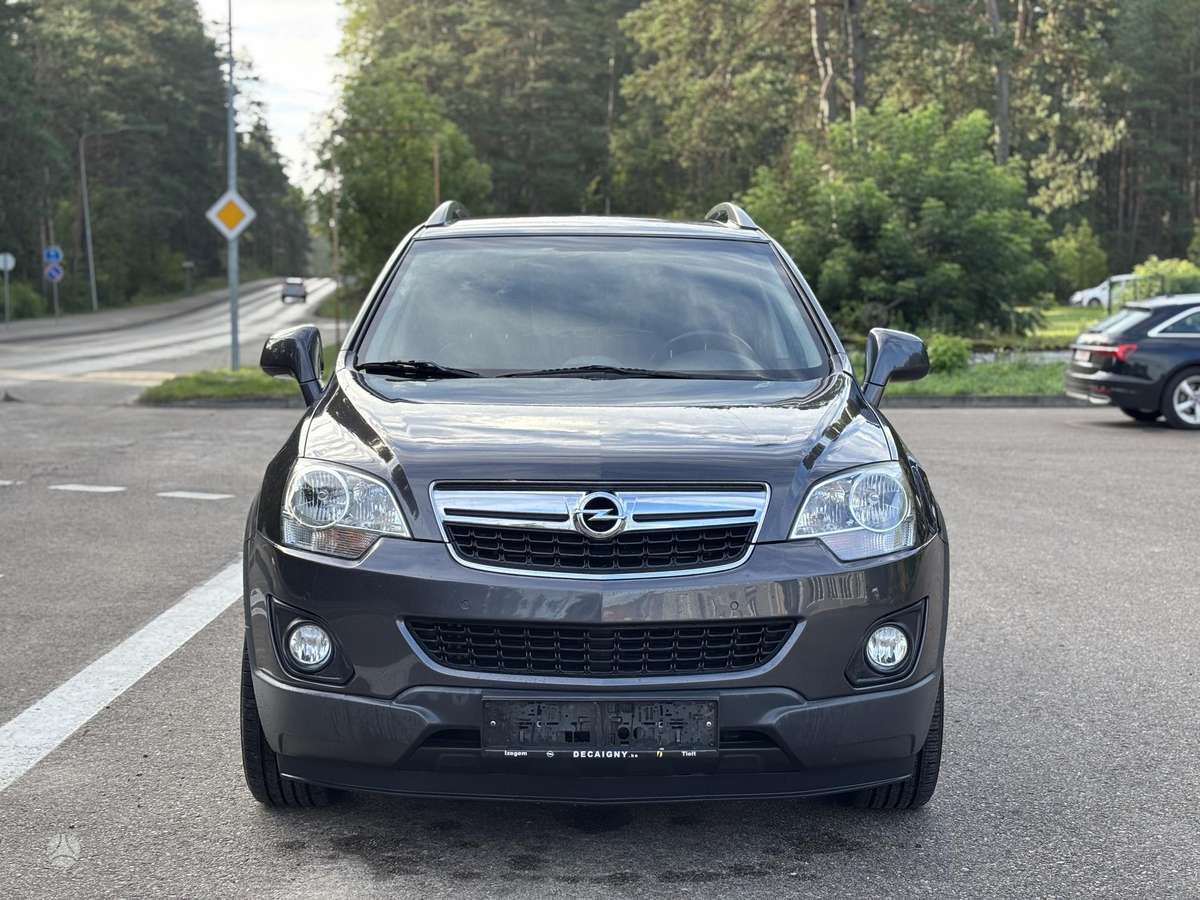 Opel Antara 2013 — вигляд ззаду