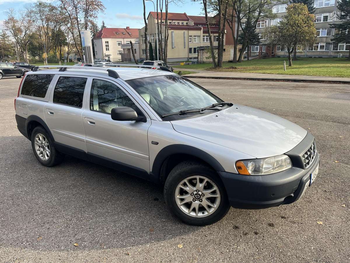 Volvo XC70 2005 — photo 6