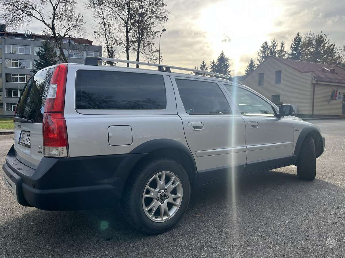 Volvo XC70 2005 — photo 7