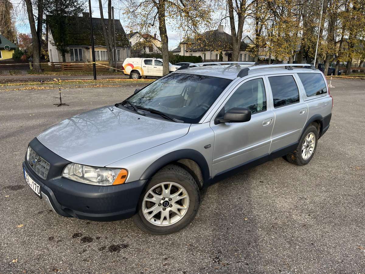 Volvo XC70 2005 — photo 8
