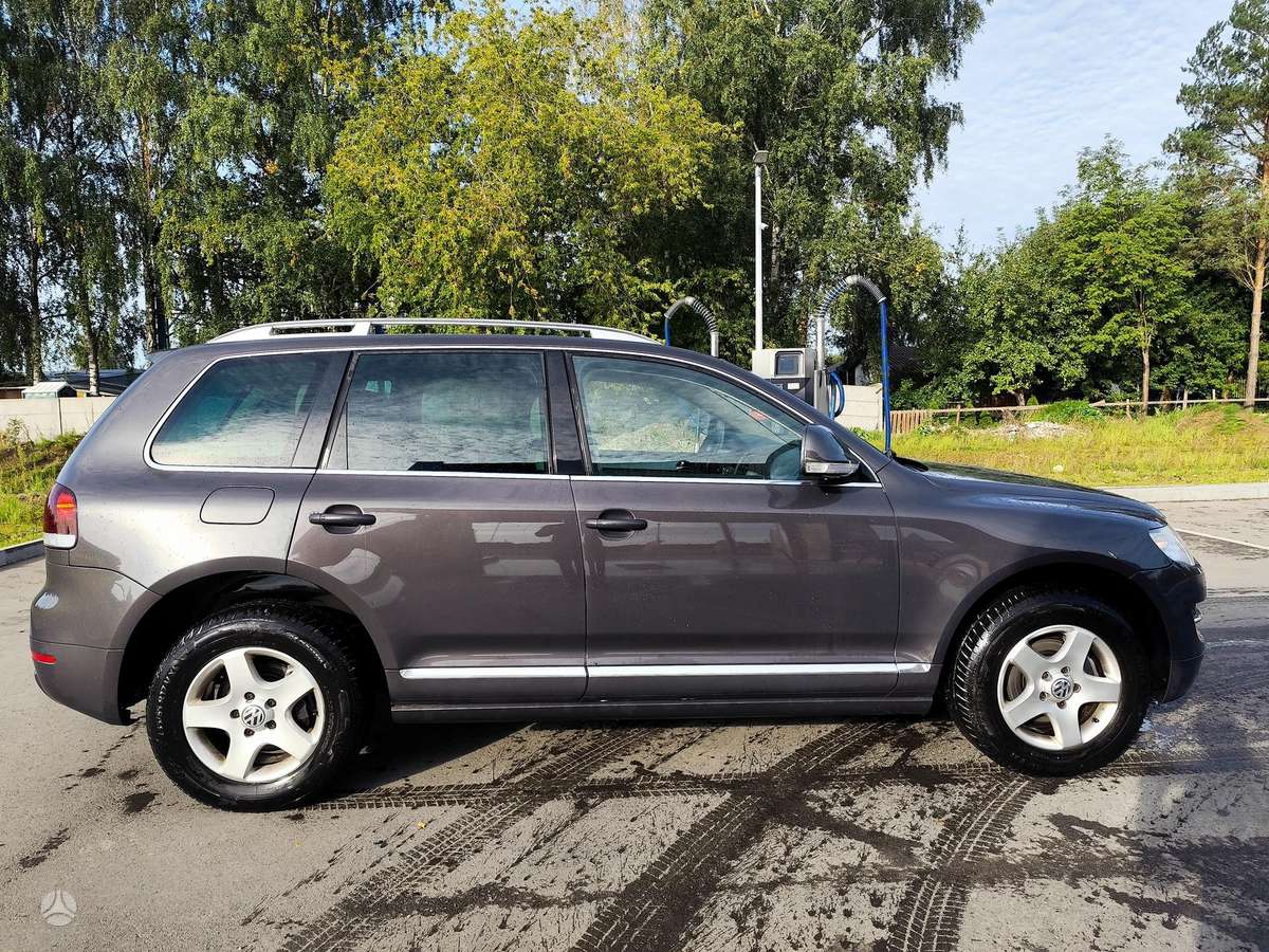 Volkswagen Touareg 2008 — photo 6