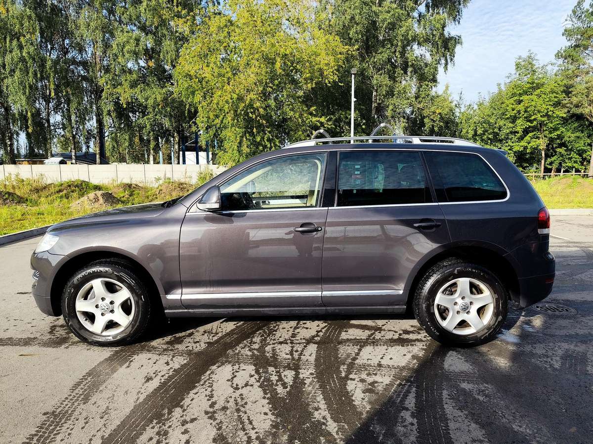 Volkswagen Touareg 2008 — photo 7
