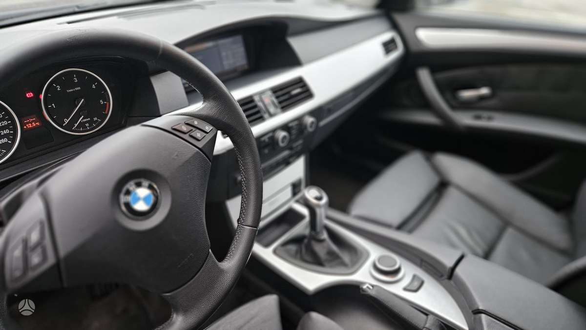 BMW 525 2007 — фото 14