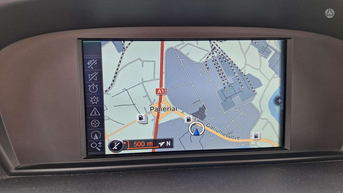 BMW 330 2012 — photo 20
