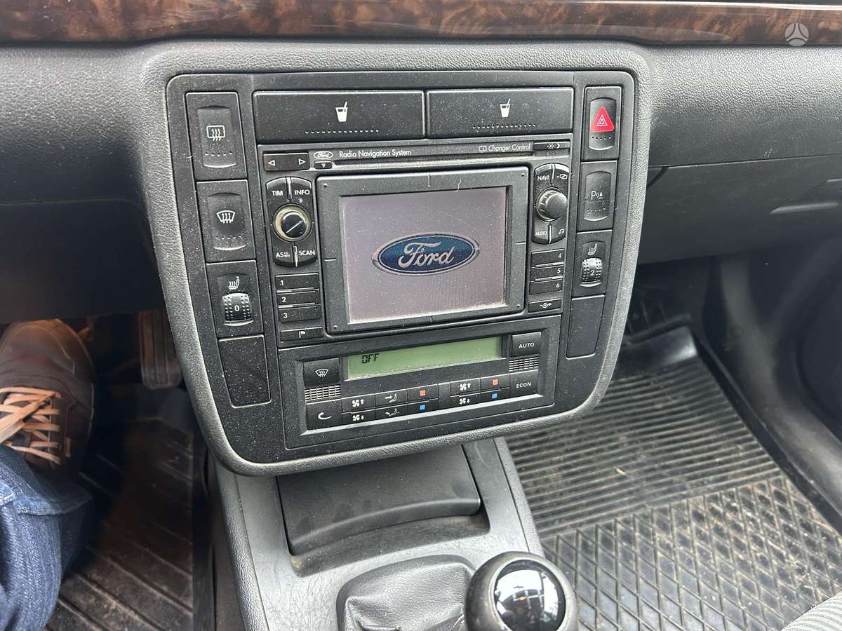 Ford Galaxy 2005 — photo 7