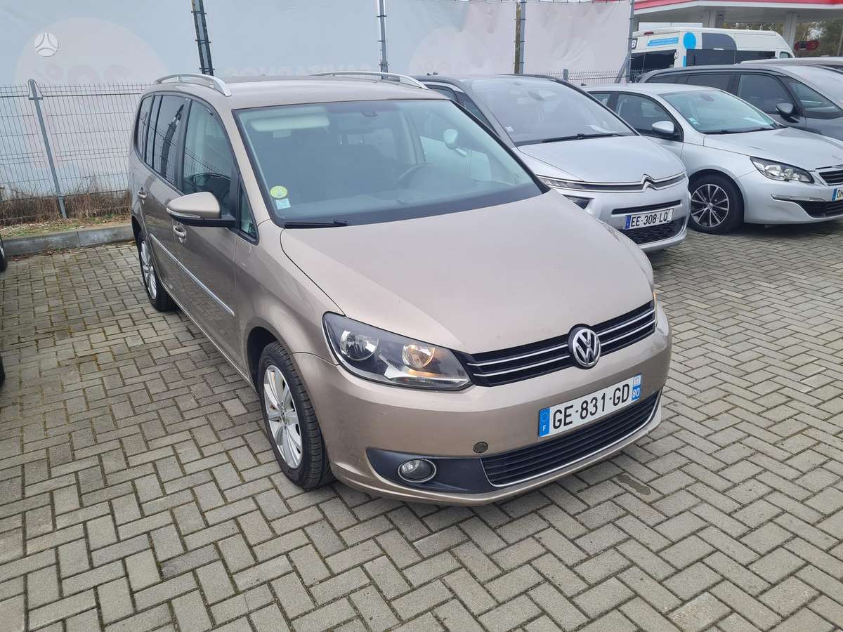 Volkswagen Touran, 2013