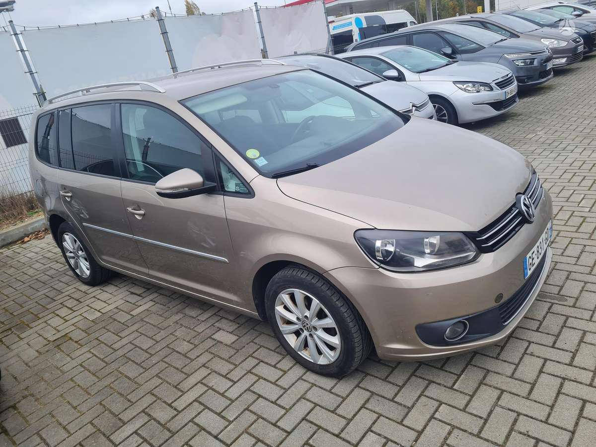 Volkswagen Touran 2013 — vehicle for AFU Ukraine
