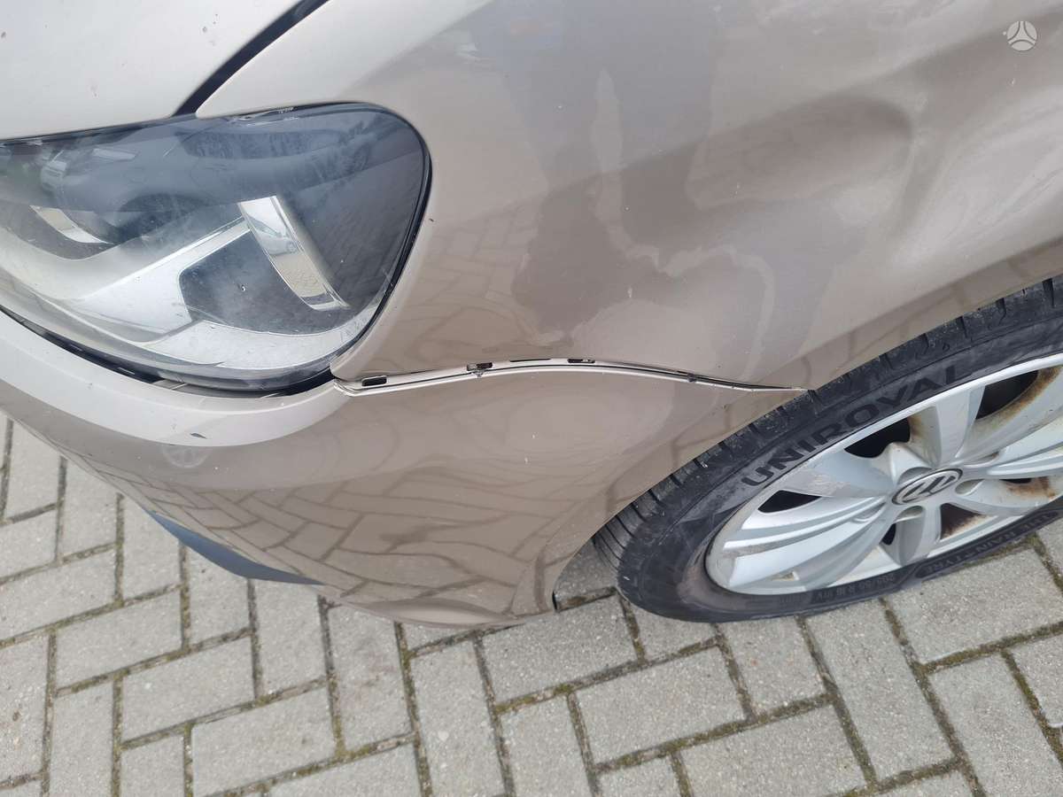 Volkswagen Touran 2013 — photo 10