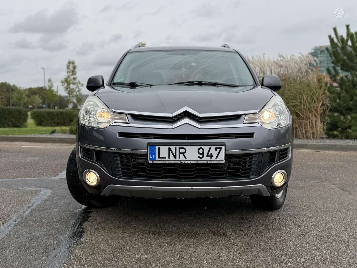 Citroen C-Crosser 2008 — вигляд ззаду