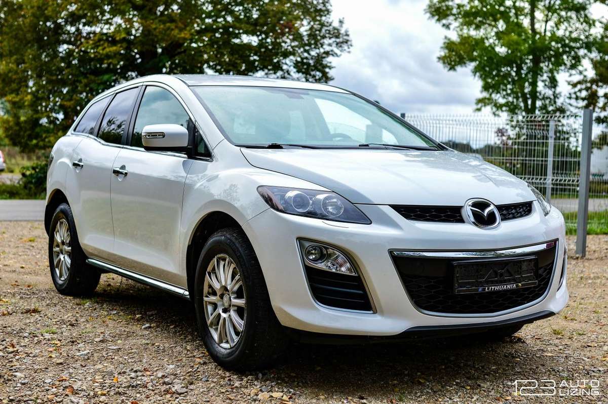 Mazda CX-7 2011 — двигун 2200 cm³, 173 HP (127kW)