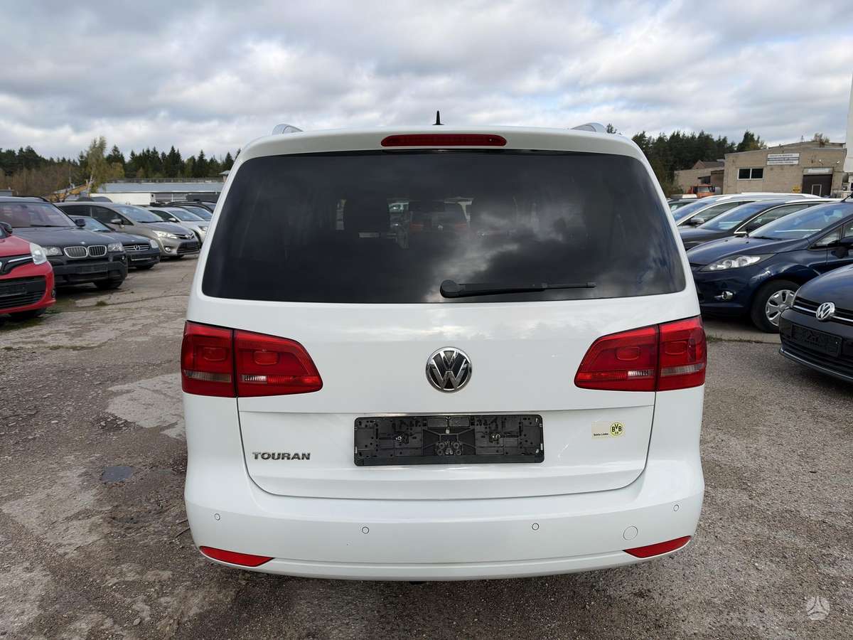 Volkswagen Touran 2014 — photo 5
