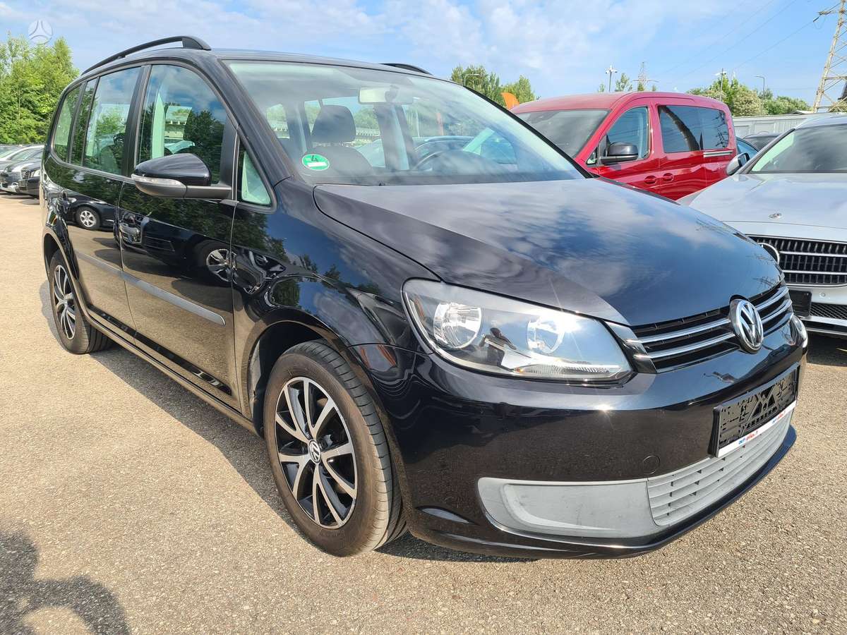 Volkswagen Touran, 2011