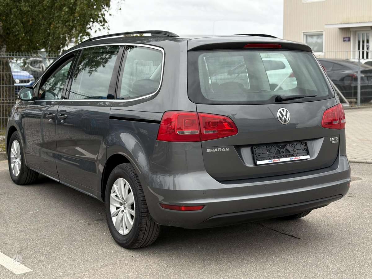 Volkswagen Sharan 2012 — photo 6