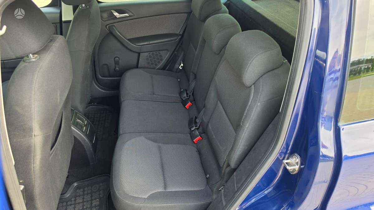 Skoda Yeti 2011 — photo 14