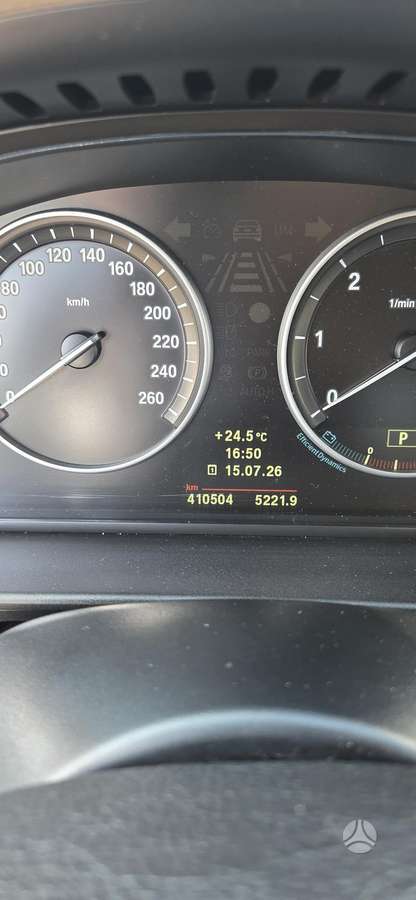 BMW 530 2011 — photo 6