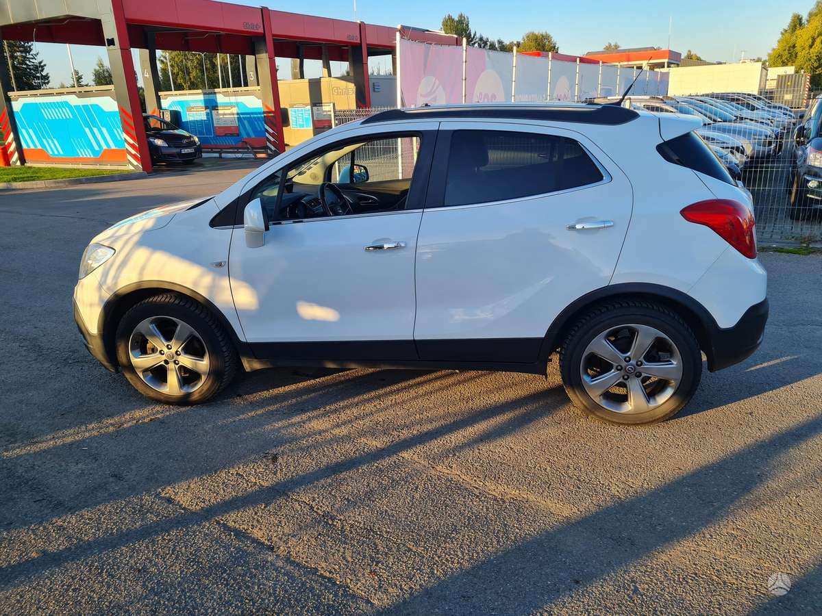 Opel Mokka 2013 — photo 10
