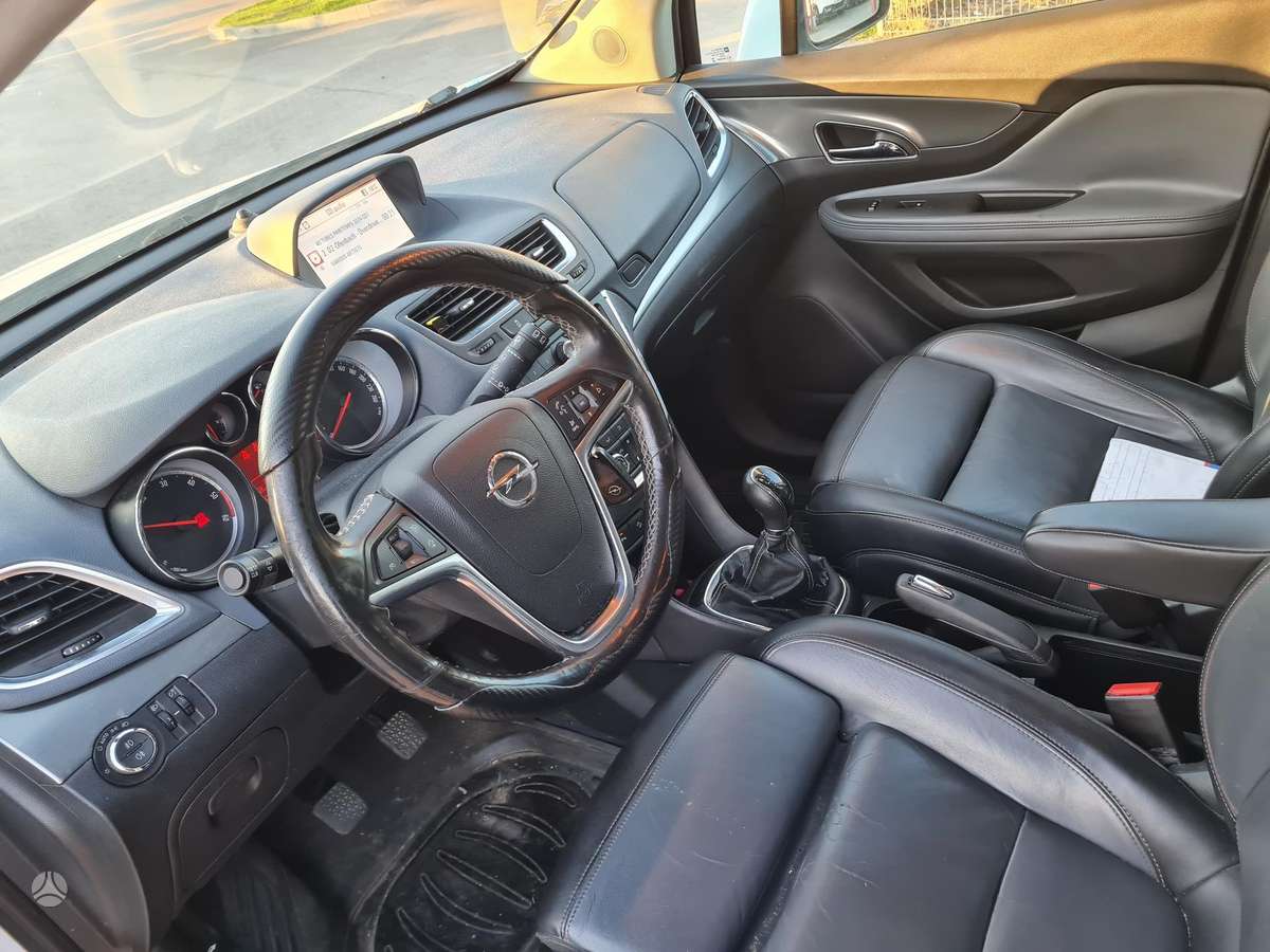 Opel Mokka 2013 — photo 11