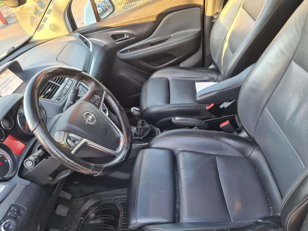 Opel Mokka 2013 — photo 12