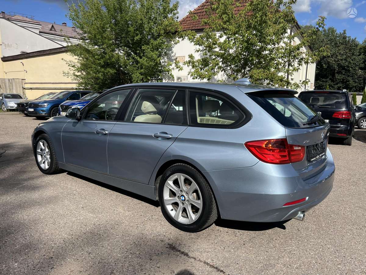 BMW 320 2013 — photo 7