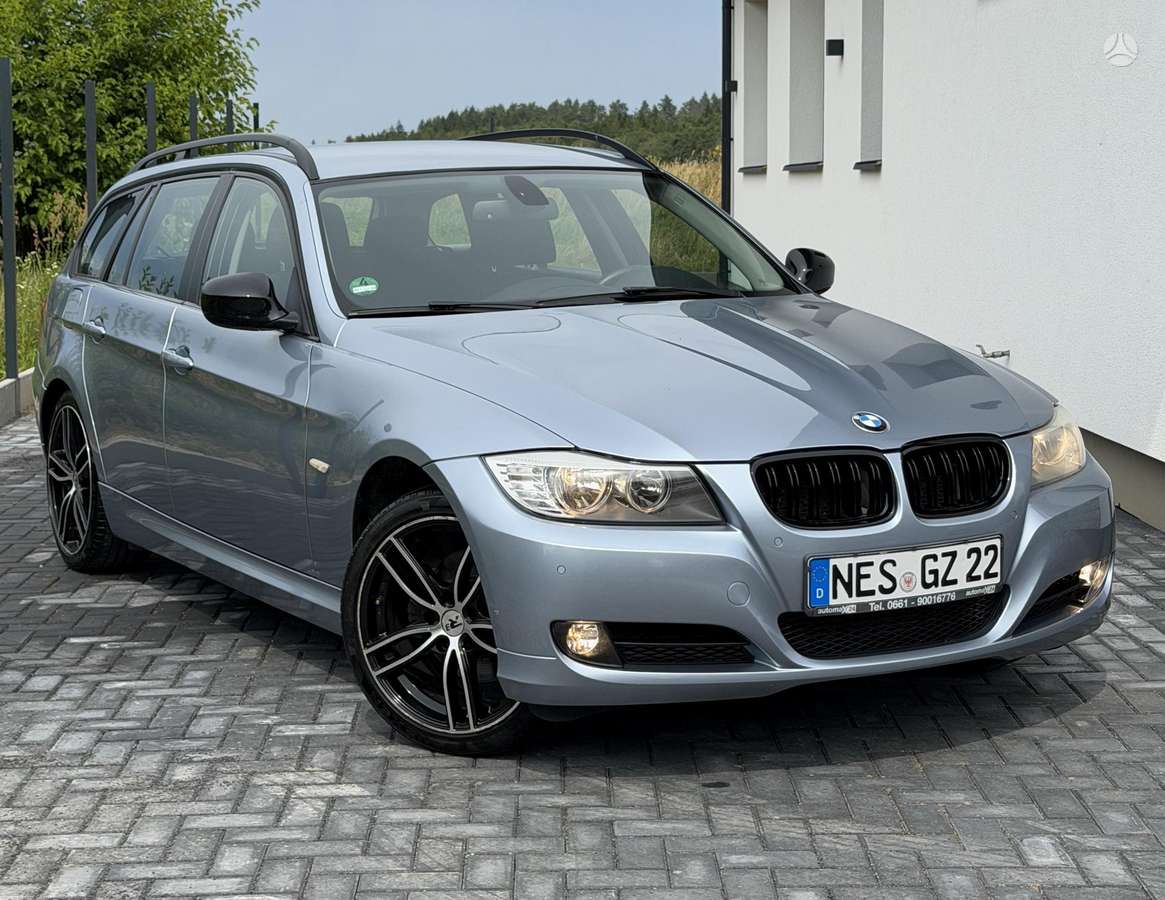 BMW 320, 2010