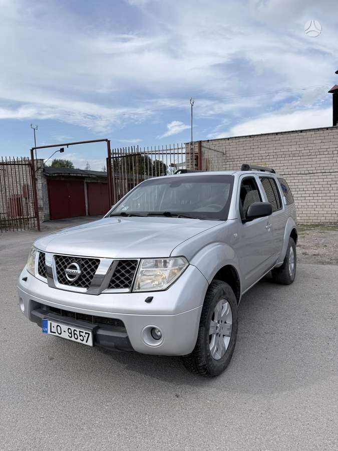 Nissan Pathfinder, 2007